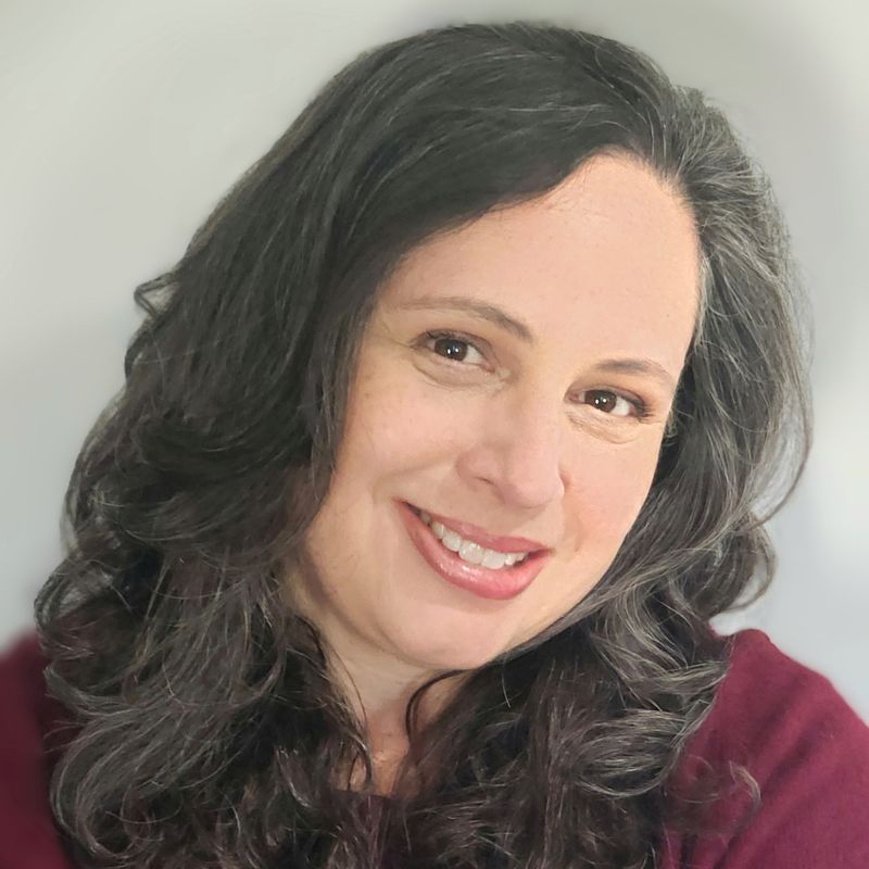 Portrait of Jennifer Betancourt